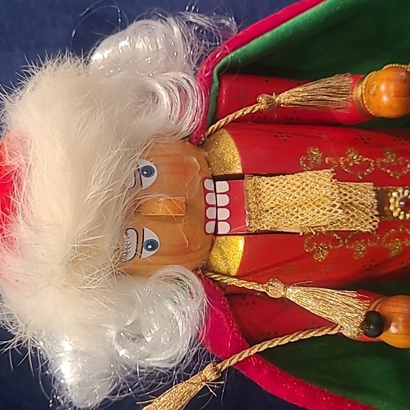 CHRISTOPHER RADKO Nutcracker FOLKLORE FANTASY Music Box. #280 - Picture 2 of 7